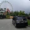 Foto: Rent Car Toyota Alphard Di Medan