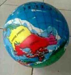 Balon Bola Dunia